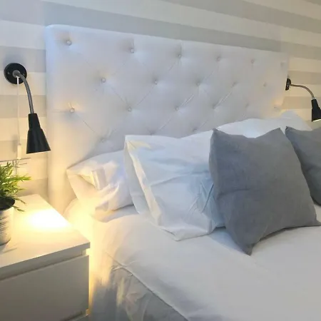Apt D1. With Terrace And Near The Beach بويرتو ذيل كارمين